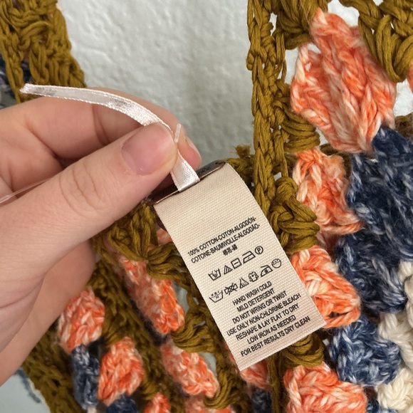 Free People Summer of Love crochet halter top with fringe size M/L - Picture 6 of 8